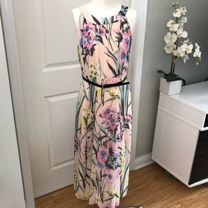 NWOT Tommy Hilfiger Midi Dress
